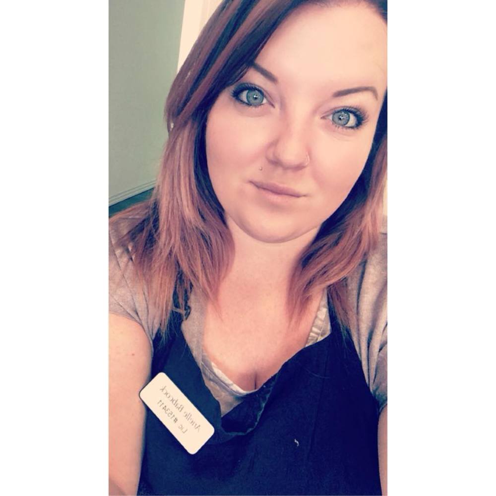 Meet your Posher, Arielle